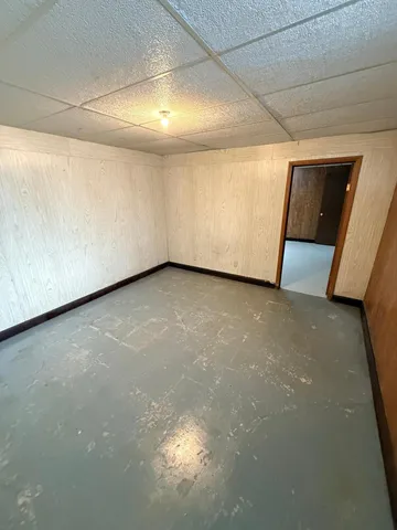 $120,000 | 180 6th Street, Walnut Grove, MN 56180