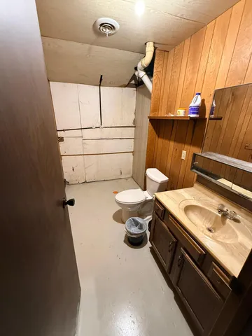 $120,000 | 180 6th Street, Walnut Grove, MN 56180