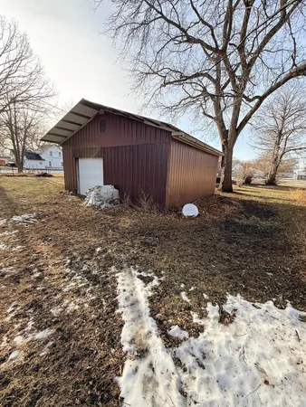 $120,000 | 180 6th Street, Walnut Grove, MN 56180