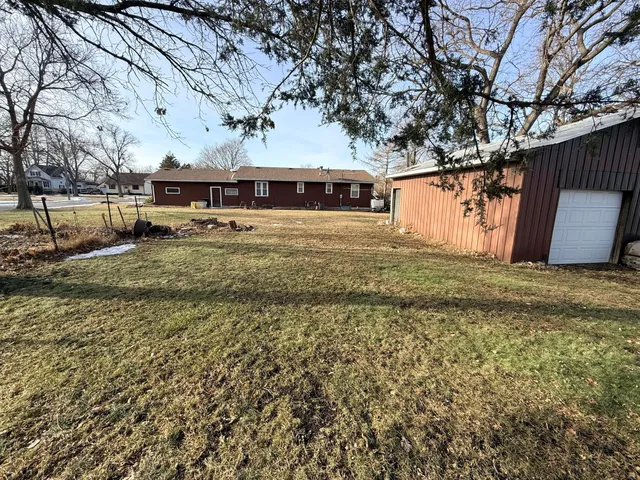 $120,000 | 180 6th Street, Walnut Grove, MN 56180