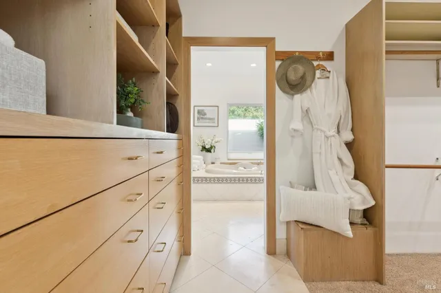 $5,995,000 | 215 Kreuzer Lane, Napa, CA 94559