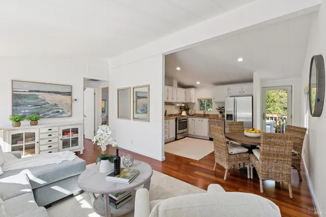 $5,995,000 | 215 Kreuzer Lane, Napa, CA 94559