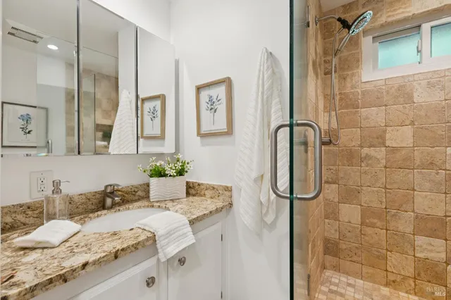 $5,995,000 | 215 Kreuzer Lane, Napa, CA 94559