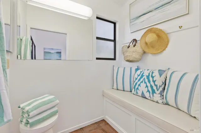 $5,995,000 | 215 Kreuzer Lane, Napa, CA 94559