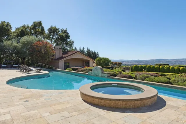 $5,995,000 | 215 Kreuzer Lane, Napa, CA 94559