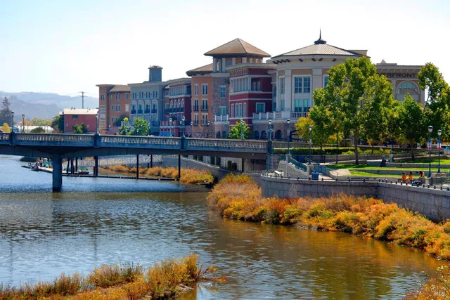 $5,995,000 | 215 Kreuzer Lane, Napa, CA 94559