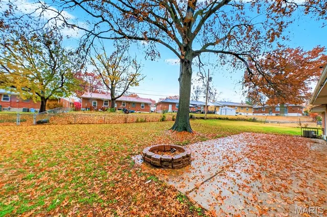 $154,900 | 9279 Dell Court, St. Louis, MO 63137