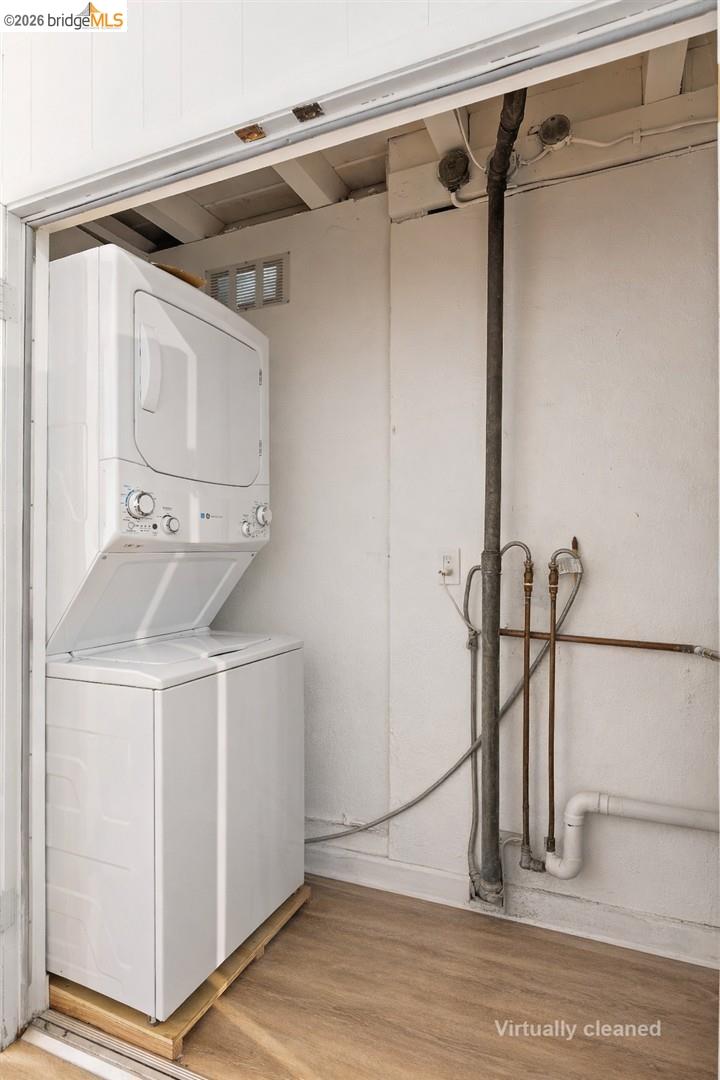 319 North San Pedro Road San Rafael, CA 94903 - Photo 12 of 60 Main House - Virtually Staged