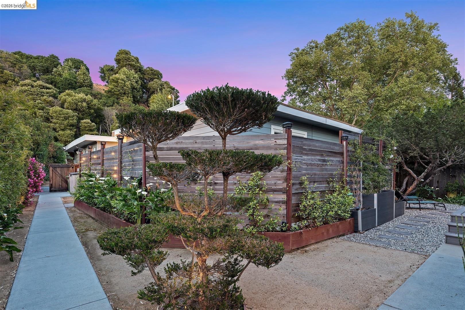 319 North San Pedro Road San Rafael, CA 94903 - Photo 17 of 60