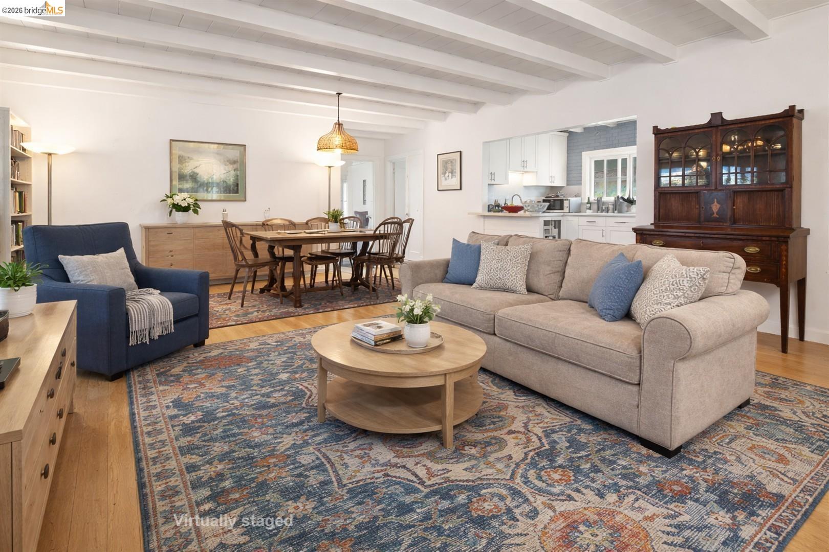 319 North San Pedro Road San Rafael, CA 94903 - Photo 7 of 60 Main House - Virtually Staged