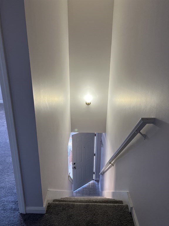 50 Indian Leap Street, Unit B Springfield, MA 01151 - Photo 4 of 12