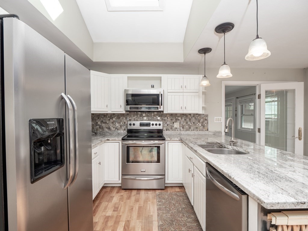 76 Sherman Road Dedham, MA 02026 - Photo 12 of 40 Gallery Image 12