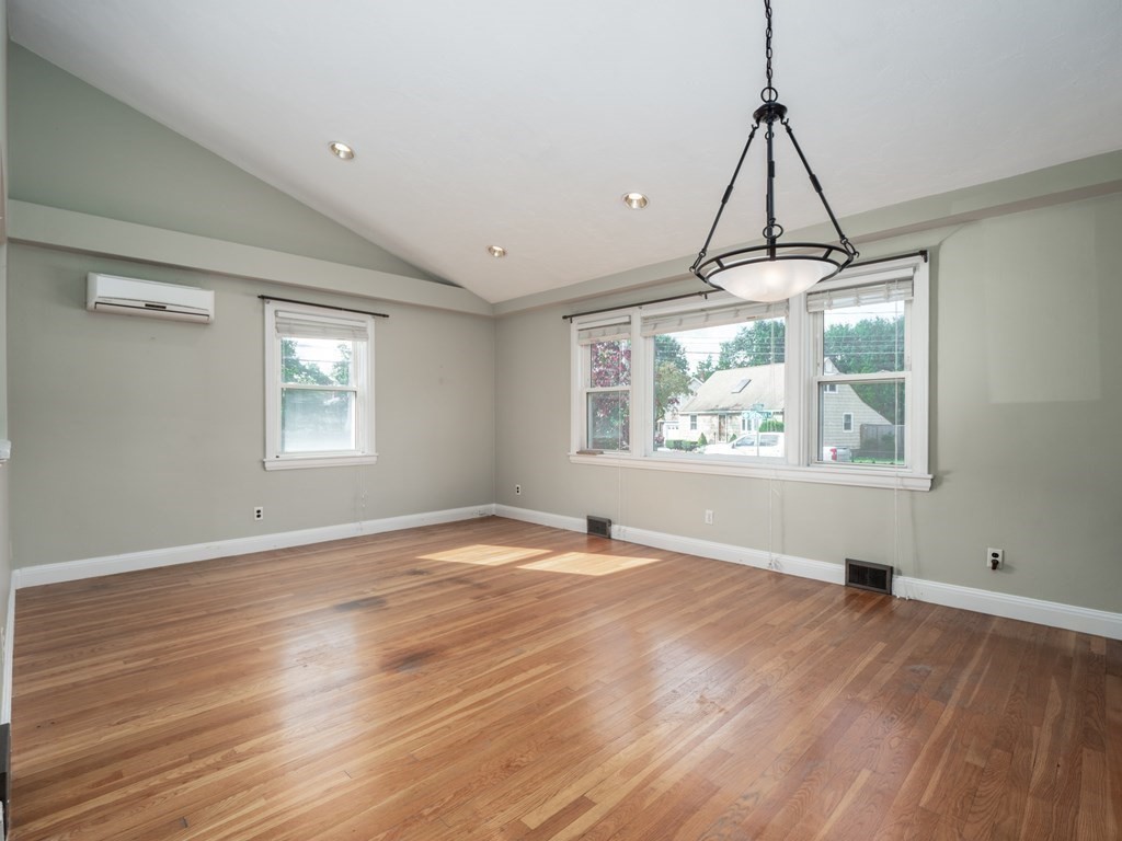 76 Sherman Road Dedham, MA 02026 - Photo 17 of 40 Gallery Image 17