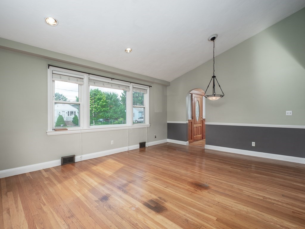 76 Sherman Road Dedham, MA 02026 - Photo 18 of 40 Gallery Image 18