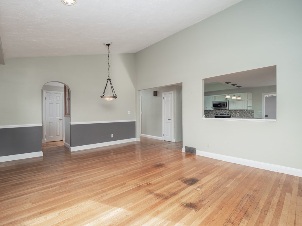 76 Sherman Road Dedham, MA 02026 - Photo 19 of 40 Gallery Image 19