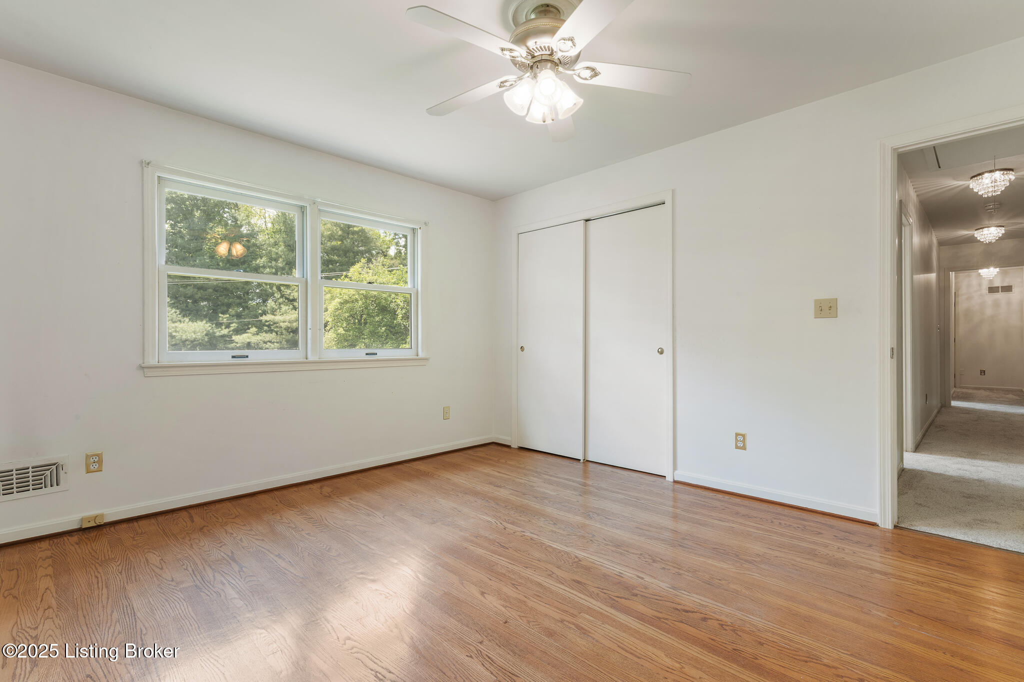 6012 Innes Trace Road Louisville, KY 40222 - Photo 31 of 57 At end of the hallway