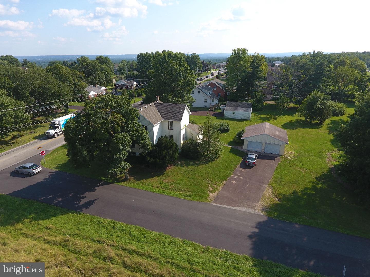 1043 Valley Forge Road Eagleville, PA 19403 - Photo 4 of 23 Gallery Image 4