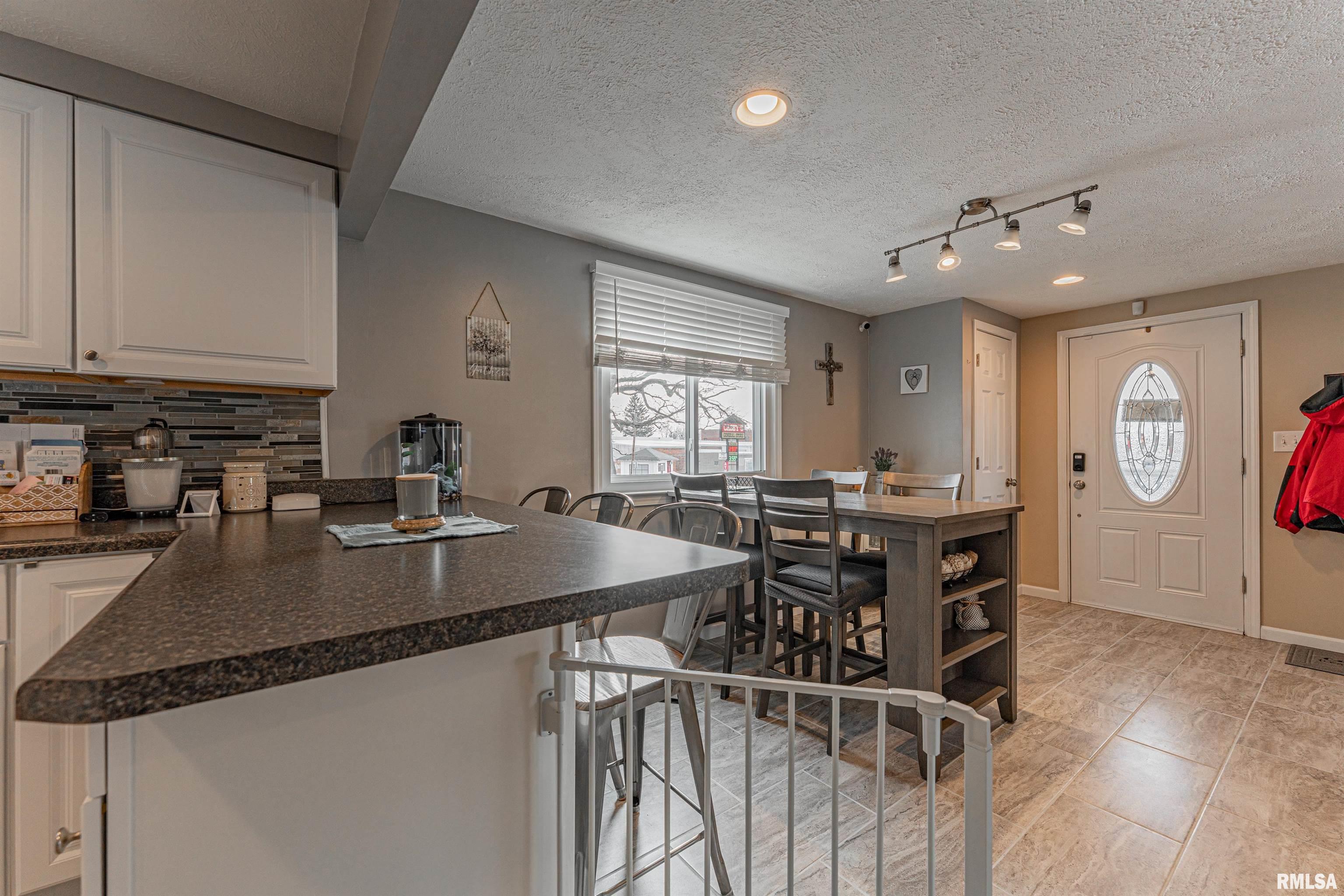 109 South Main Street Saybrook, IL 61770 - Photo 12 of 39