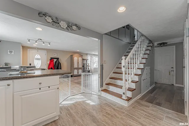 $210,000 | 109 South Main Street, Saybrook, IL 61770