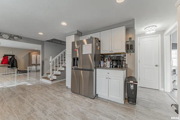 $210,000 | 109 South Main Street, Saybrook, IL 61770