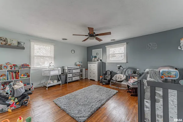 $210,000 | 109 South Main Street, Saybrook, IL 61770