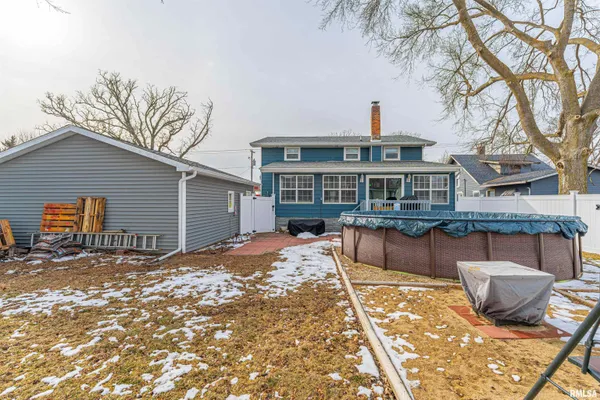 $210,000 | 109 South Main Street, Saybrook, IL 61770