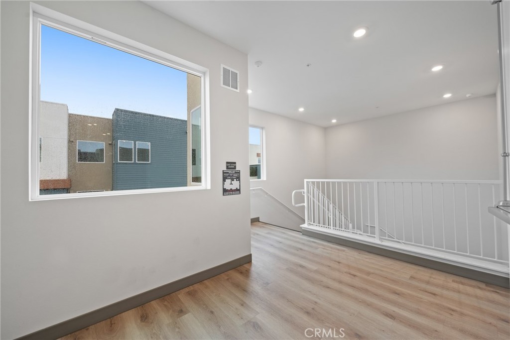 185 Sash Irvine, CA 92618 - Photo 17 of 29