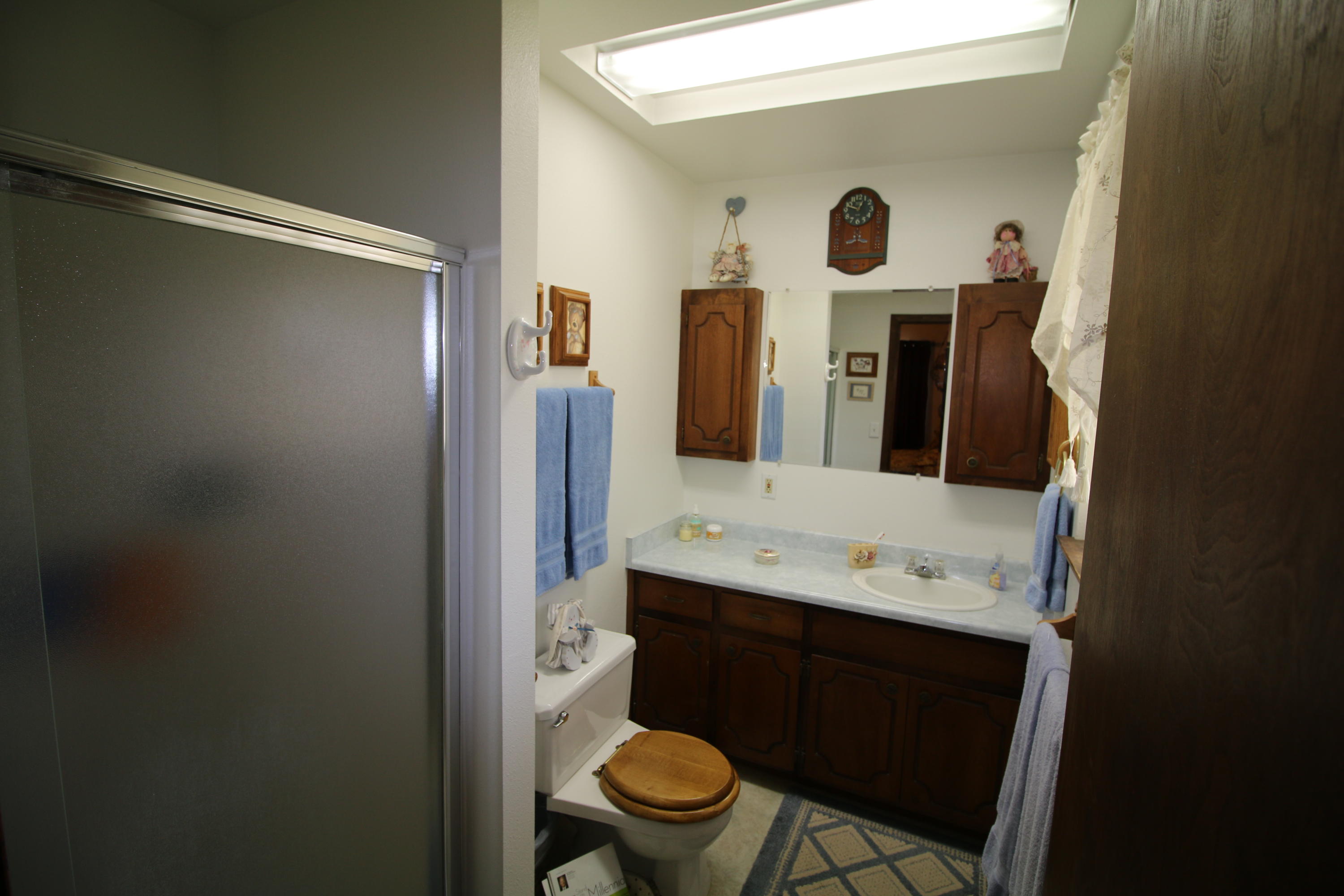 21242 Boyle Road Redding, CA 96003 - Photo 24 of 28 2016-10-19 00.48.06