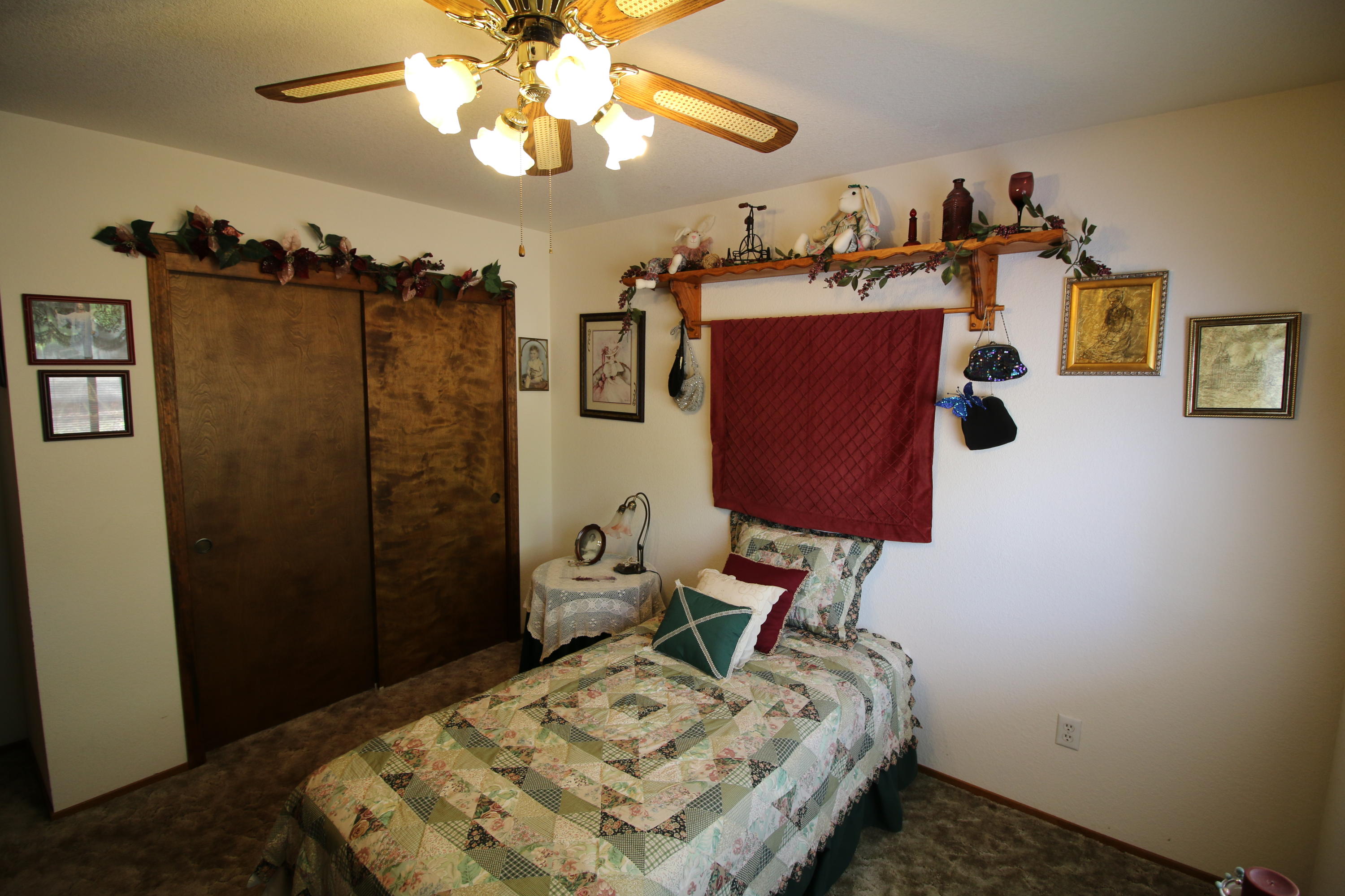21242 Boyle Road Redding, CA 96003 - Photo 26 of 28 2016-10-19 00.44.01