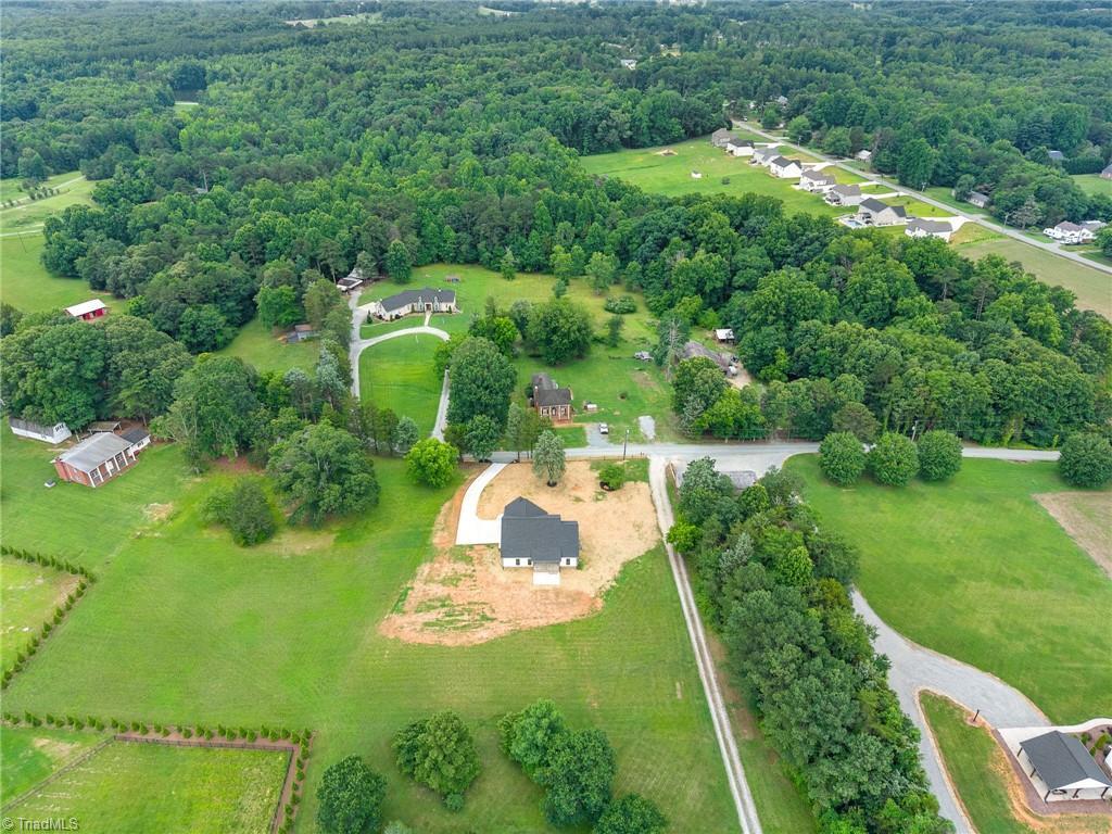263 Rural Retreat Road Winston-Salem, NC 27107 - Photo 4 of 42 Gallery Image 4