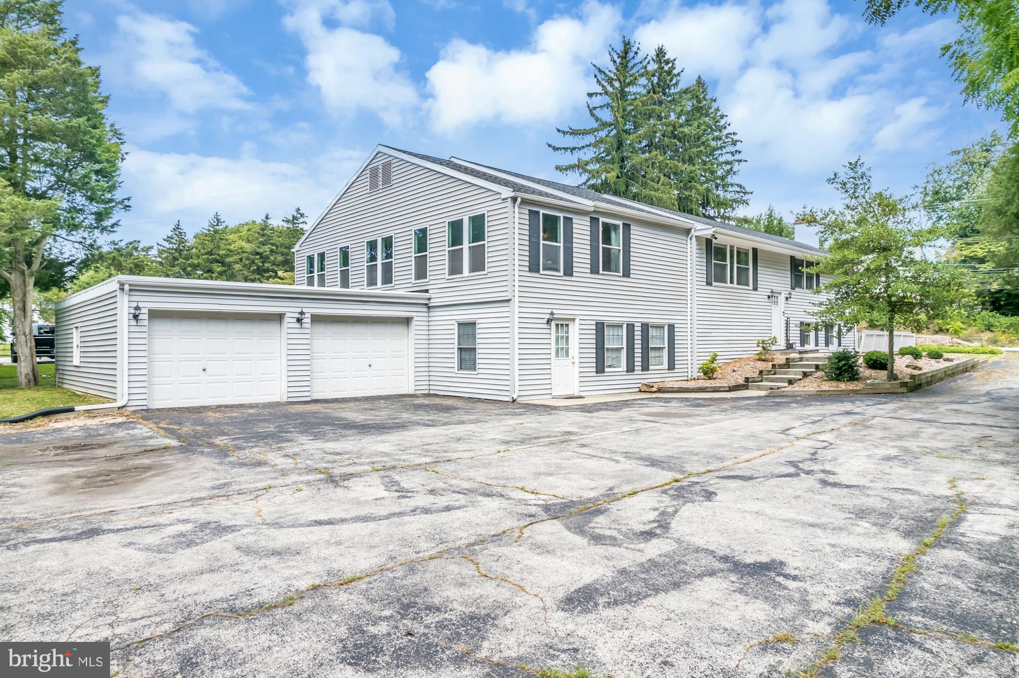 918 Valley Forge Road Phoenixville, PA 19460 - Photo 2 of 44 Gallery Image 2