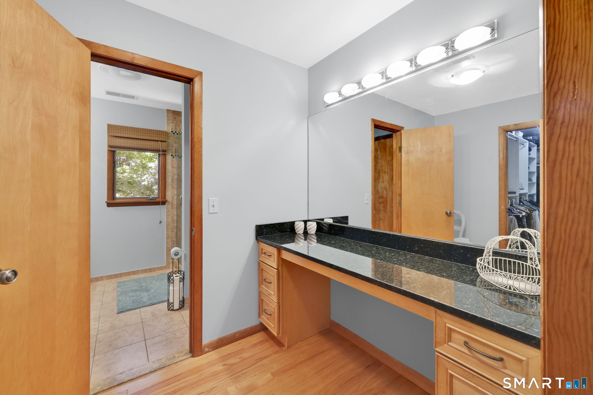 29 Foxwood Road Trumbull, CT 06611 - Photo 21 of 36