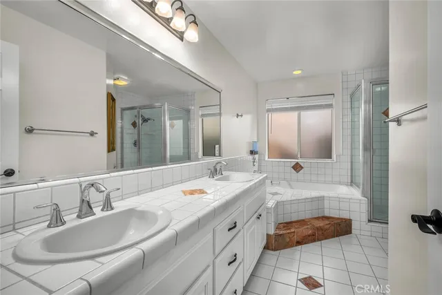 $10,000 | 4113 Highland Avenue, Manhattan Beach, CA 90266