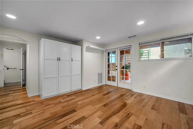 $10,000 | 4113 Highland Avenue, Manhattan Beach, CA 90266