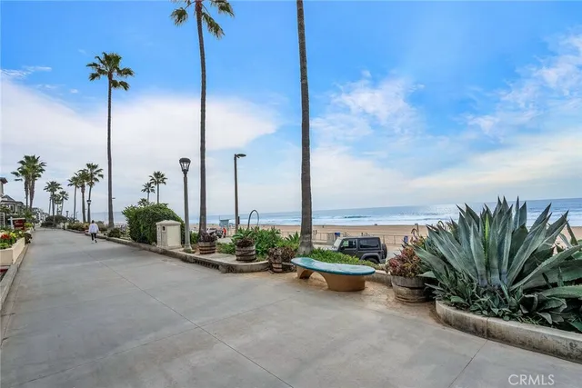$10,000 | 4113 Highland Avenue, Manhattan Beach, CA 90266