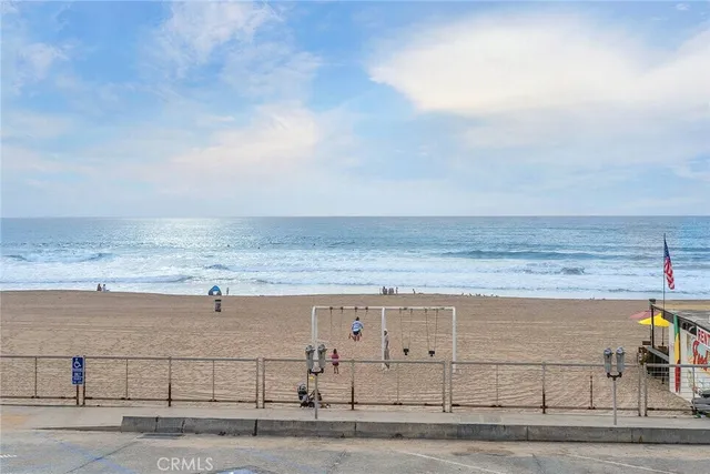 $10,000 | 4113 Highland Avenue, Manhattan Beach, CA 90266