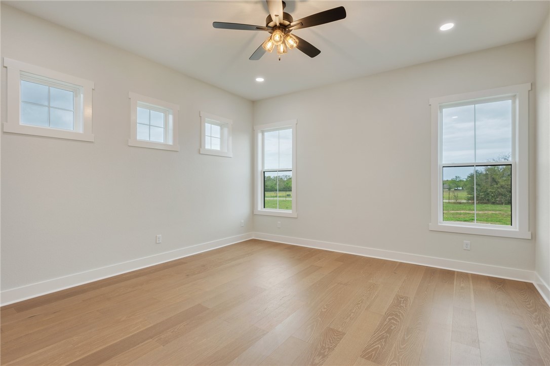 6521 Ridgeview Estates Lane Bryan, TX 77808 - Photo 13 of 38 Gallery Image 13
