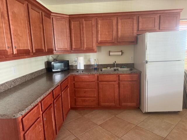 5520 North Ocean Boulevard, Unit 111 Ocean Ridge, FL 33435 - Photo 61 of 63 kitchen in clubhouse