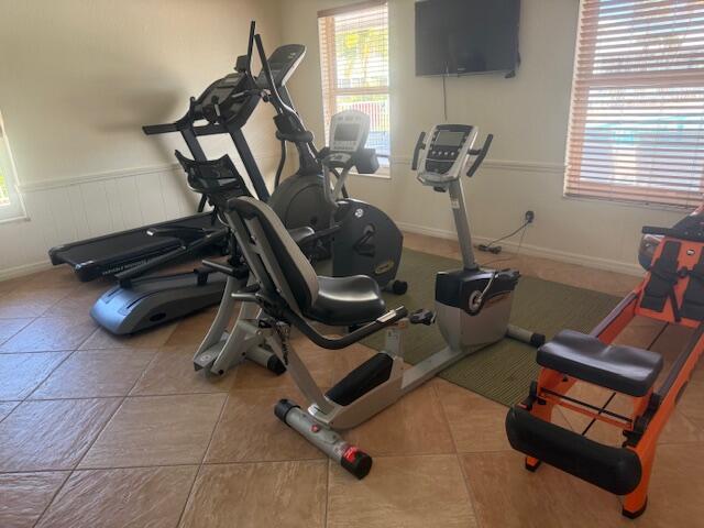 5520 North Ocean Boulevard, Unit 111 Ocean Ridge, FL 33435 - Photo 63 of 63 gym 1