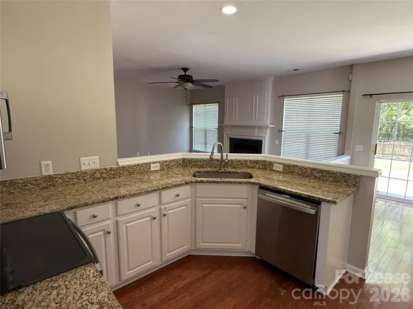 $2,875 | 8611 Dennington Grove Lane, Charlotte, NC 28277