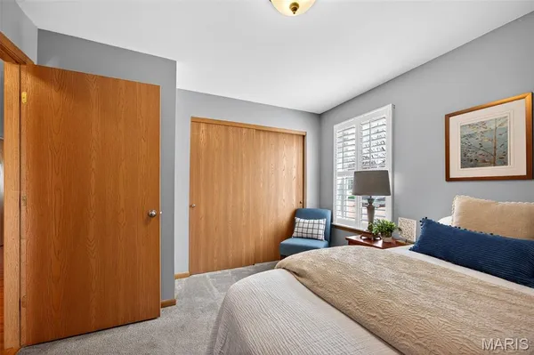 $216,000 | 12121 McKelvey Place, Unit 101, Bridgeton, MO 63044