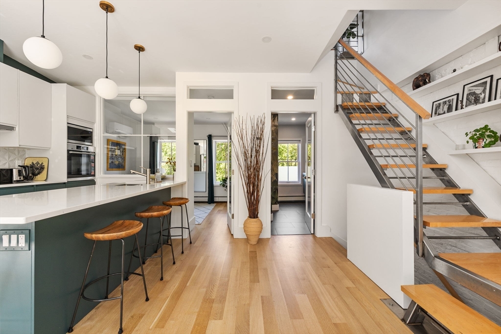 201 West Springfield Street, Unit 3 Boston, MA 02118 - Photo 14 of 32