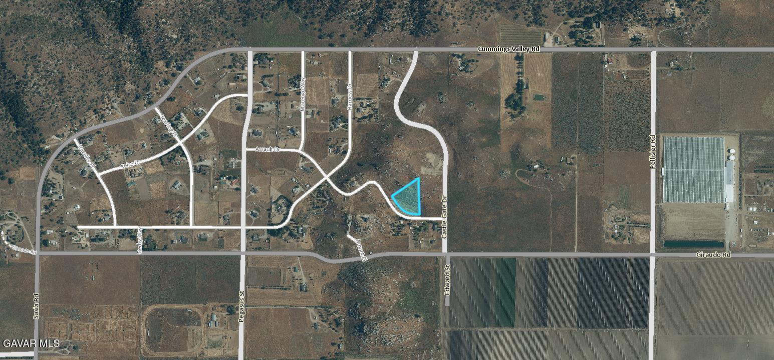 10 Assault Drive Tehachapi, CA 93561 - Photo 7 of 12 a picture of a bathroom