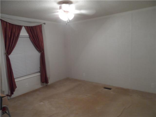 1165 Harrington Road Nunnelly, TN 37137 - Photo 4 of 13 Gallery Image 4