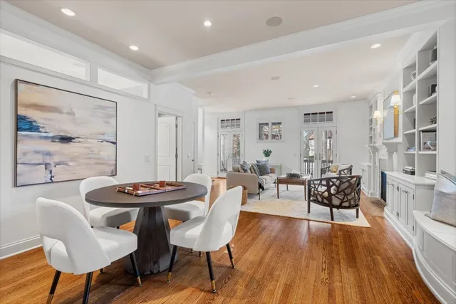 $2,850,000 | 611 Elmwood Avenue, Wilmette, IL 60091