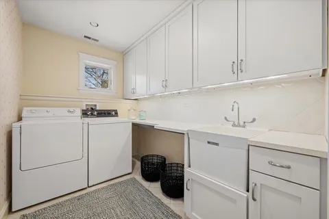 $2,850,000 | 611 Elmwood Avenue, Wilmette, IL 60091