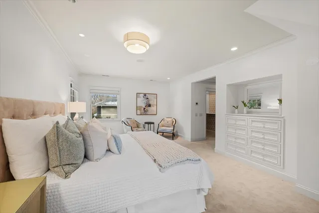 $2,850,000 | 611 Elmwood Avenue, Wilmette, IL 60091