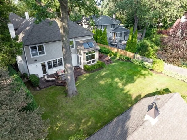 $2,850,000 | 611 Elmwood Avenue, Wilmette, IL 60091