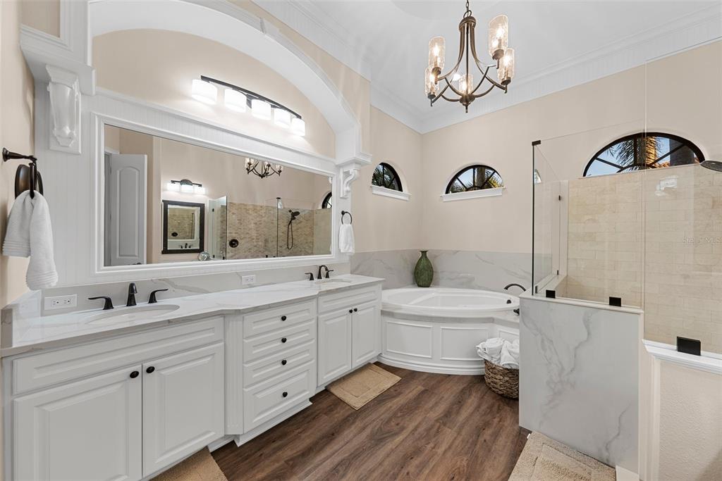 531 Ranger Lane Longboat Key, FL 34228 - Photo 34 of 88 Gallery Image 34