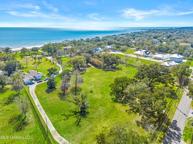 $5,499,000 | 845 East Scenic Drive, Pass Christian, MS 39571